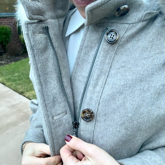 Schneider’s of Salzburg NWT wool cape with fur trim hood! - Picture 9 of 16